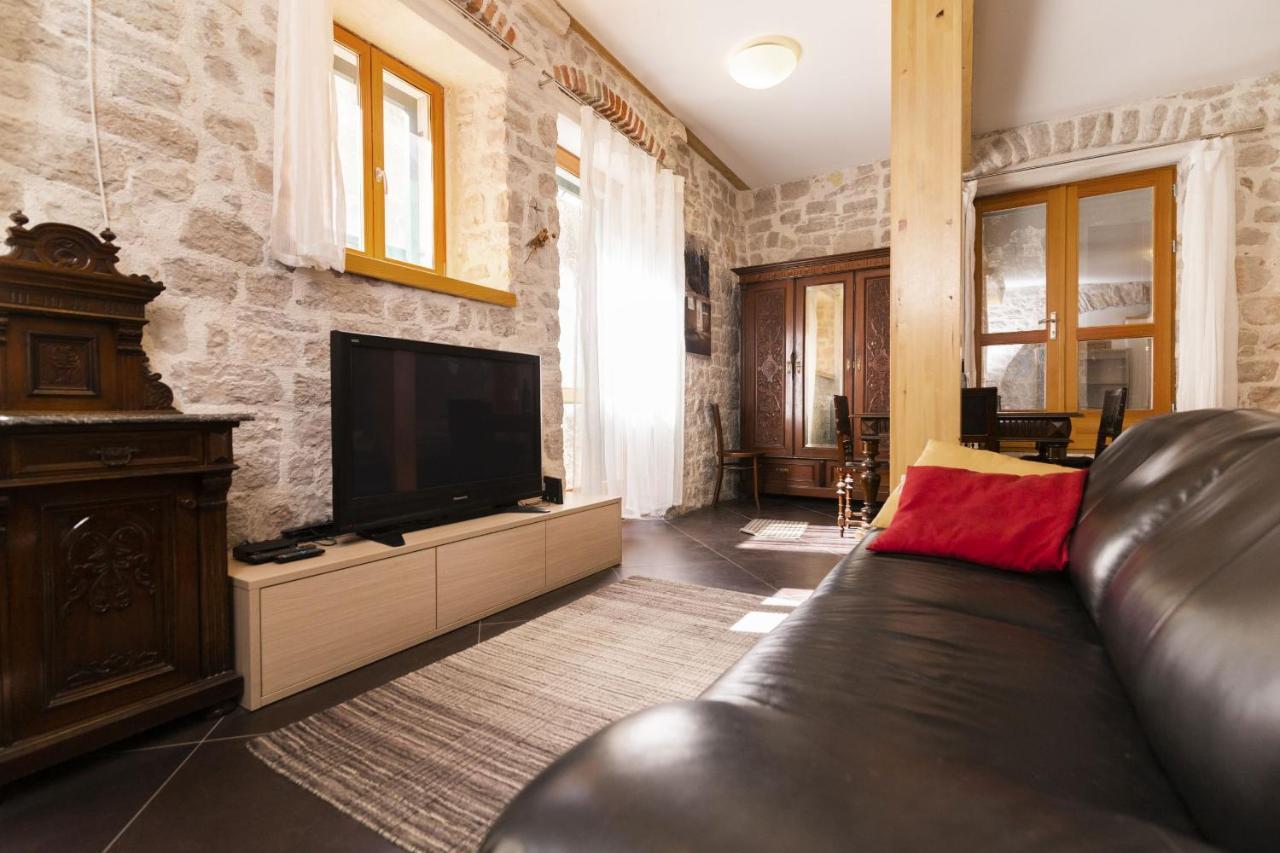 Galera I Apartment Sibenik Ngoại thất bức ảnh