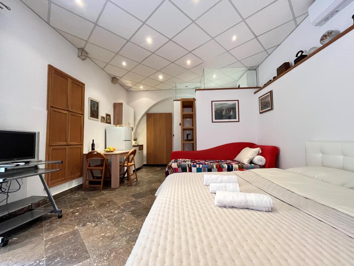 Galera I Apartment Sibenik Ngoại thất bức ảnh