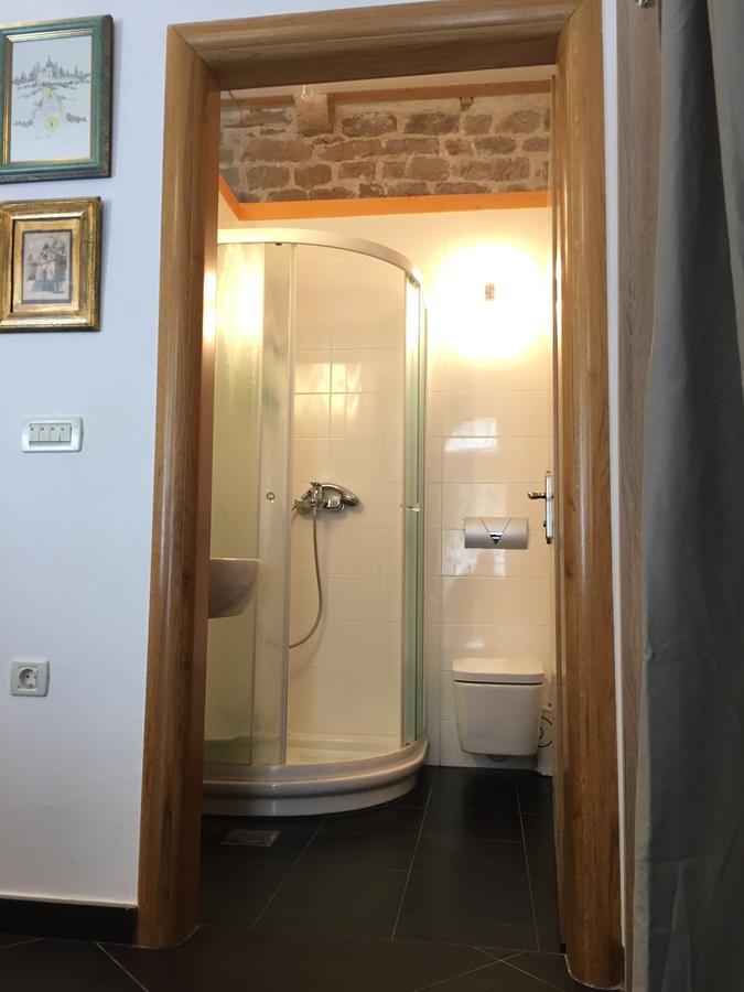 Galera I Apartment Sibenik Ngoại thất bức ảnh