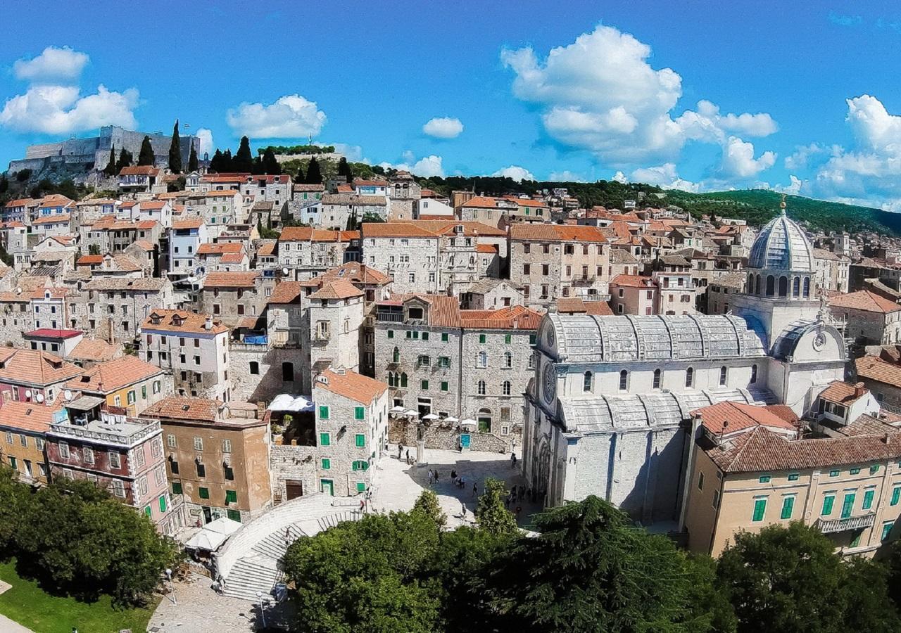 Galera I Apartment Sibenik Ngoại thất bức ảnh
